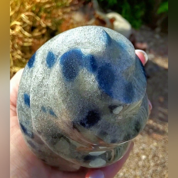 Authentic K2 (Azurite in Granite) Carved Flame from Pakistan - Picture 5 of 16